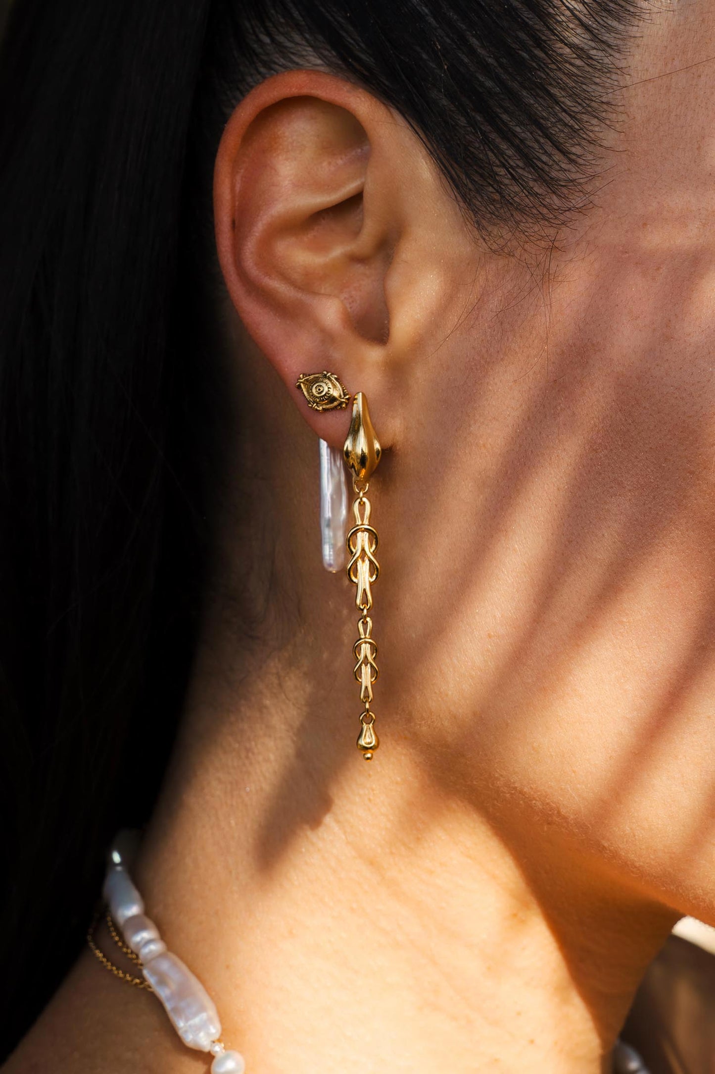 Hecate Dangle Gold